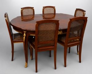 Antique extensible table with six chairs, Napoleon III style, made of thuya burl and mahogany. France, 19th century.